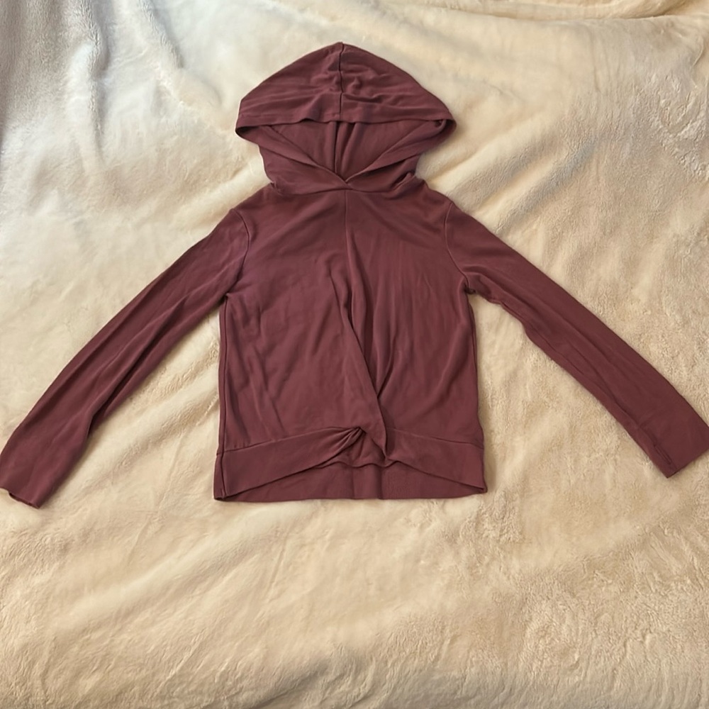 OshKosh B’gosh lightweight hooded pullover